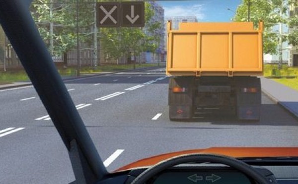 Реверсивная разметка, как дверь с таймером: широкий выбор, но пускают не везде — 61% ошибаются на экзамене по ПДД