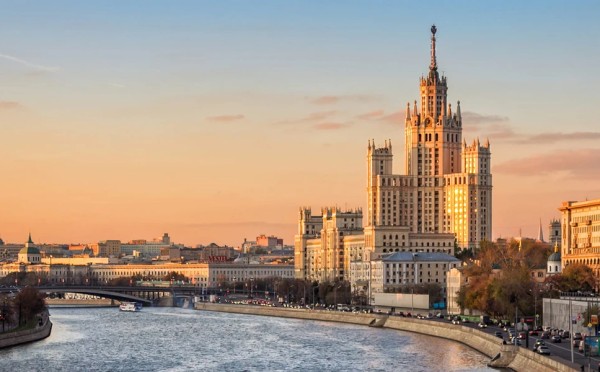 Символы советской эпохи — все, что вы хотели знать о сталинских высотках, титанах Москвы