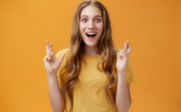 Ключ к удаче в середине января 2026 года уже у вас в кармане: шанс выпал 2 знакам Зодиака — к кому 6 января придёт мощный успех