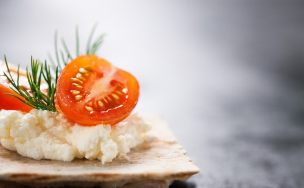 Роллини с творогом и вялеными помидорами: ароматная закуска к столу — вкуснятина, от которой можно сойти с ума