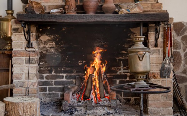 Тревожные звоночки: 3 причины быстрого загрязнения дымохода — и как его почистить