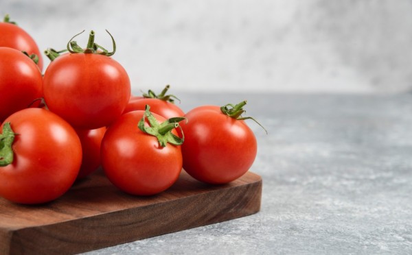 Нюансы, о которых важно знать — благодаря этой хитрости урожай ваших помидор вырастет в два раза сочнее, крупнее и слаще