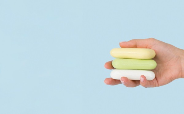 Жёсткая реальность советского быта: из чего делали хозяйственное мыло — слухи, которые не пугали