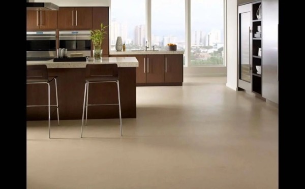 Паркет, ламинат или керамогранит: какое кухонное покрытие выбрать — сравниваем плюсы и минусы