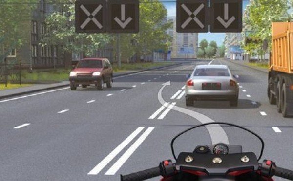 Реверсивная полоса без сигналов — ловушка в 89% случаев: один из самых коварных вопросов экзамена по ПДД