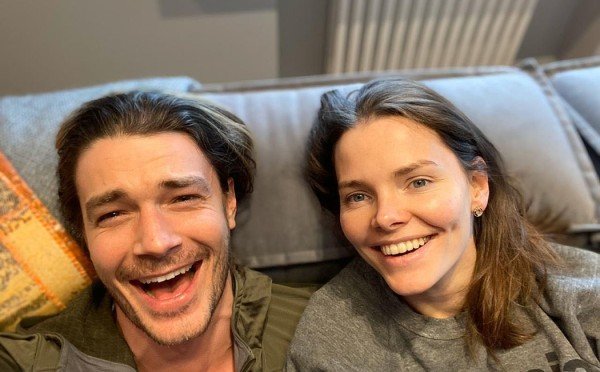 Хоромы в центре города Петра — удачная покупка Боярской и Матвеевой площадью 600 кв м