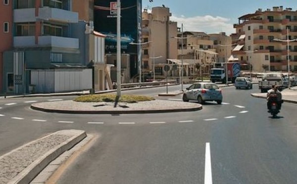 Круговое движение глазами новичка — дилемма кольца: 59% ошибаются с выбором полосы