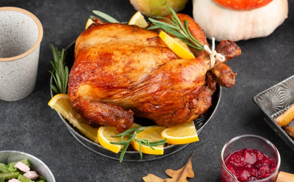 Запеченная на соли курица: рецепт простой, но блюдо получается словно из ресторана