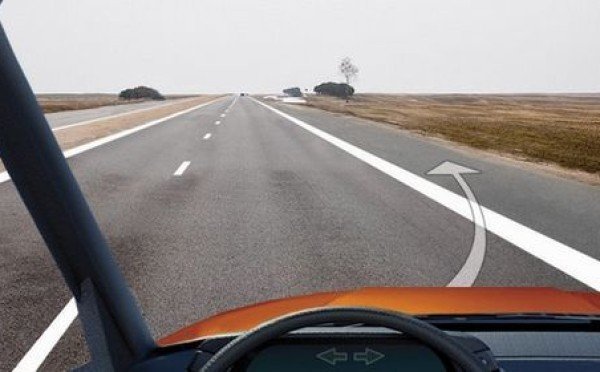 Автомагистраль — это не парковка с видом на степь: можно ли остановиться за белой линией, на экзамене по ПДД не ответили 49%