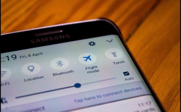 Так похожи, но такие разные: в чём отличие авиарежима от отключения передачи данных