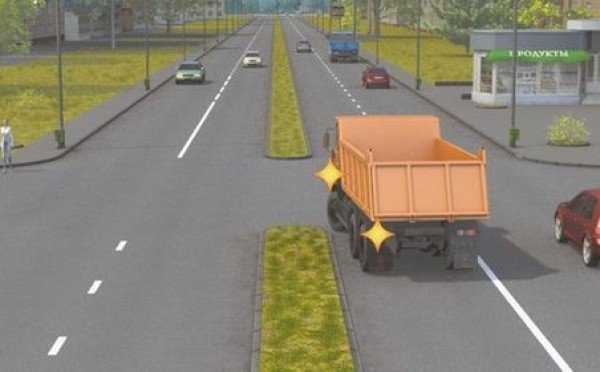 Поворот и пешеходы — водитель всегда … виноват: экзаменационный вопрос ПДД, где интуиция подводит 57% учеников