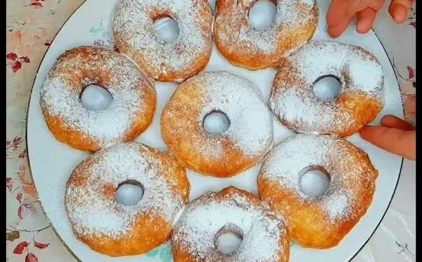 Те самые пончики по 5 копеек: секрет пышного теста, как в советских пончиковых