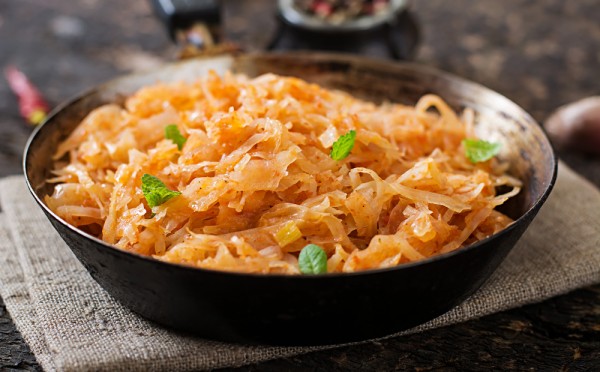 Тушеная капуста: готовится за считанные минуты, а с тарелок сметается за секунды