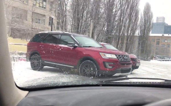 И до парковки добрались: шокирующий случай мошенничества — бдительность нельзя терять нигде