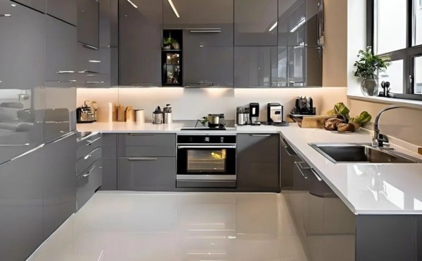 Убиралась пол дня — а кухня всё равно грязная: 3 ошибки, из-за которых так происходит