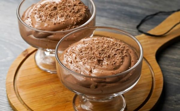 Творог больше не скучный: готовим воздушный шоколадный мусс за 5 минут без выпечки