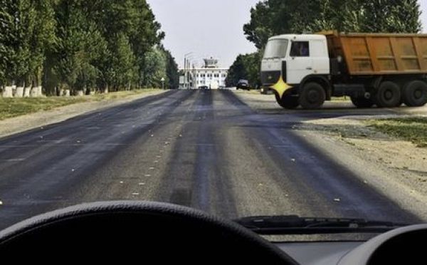 Кто на главной по умолчанию — почему помеха справа не сработала: 75% отвечавших запутались в этом вопросе на экзамене по ПДД