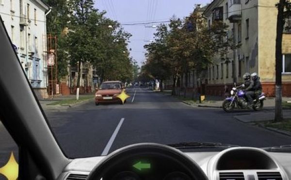 Зачёт по последнему — кто справа, тот и прав: про правило помехи справа снова забыли 85% отвечавших на экзамене по ПДД