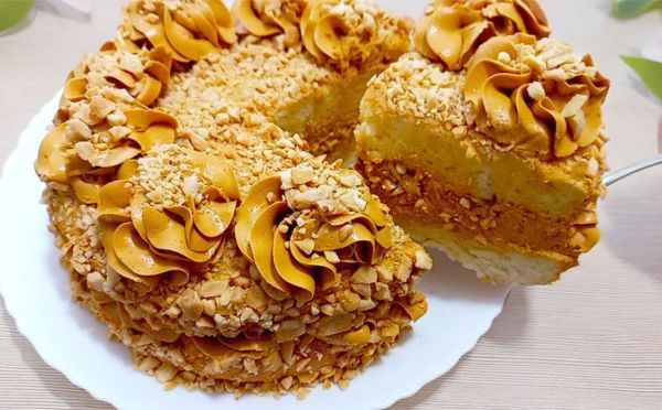 Когда гости на подходе — всегда готовлю этот тортик: очень вкусный и без сложных заморочек