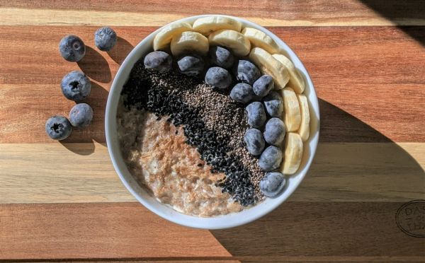 Зачем платить больше — почему все скупают семена чиа, когда в магазинах продается простой, привычный, доступный лен