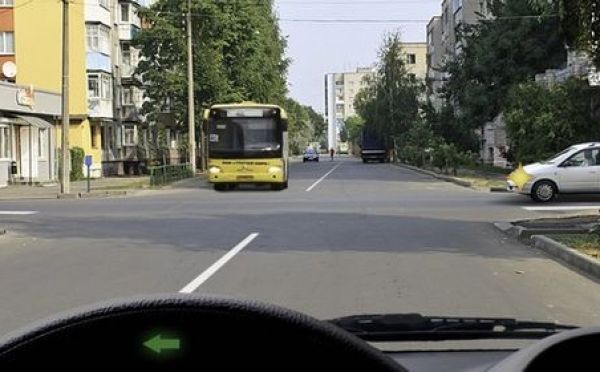 На главной: и на этот раз водитель наконец-то никому ничего не должен: действительно без долгов — вопрос экзамена ПДД, где 29% не верят своему счастью