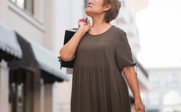 Снимите это немедленно: 5 вещей, которые после 50 лет превращают вас в старушку