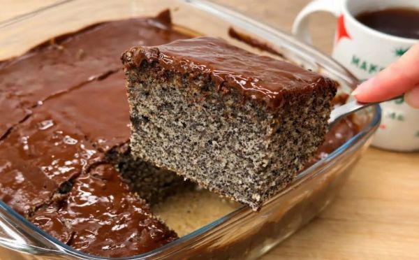 5 стаканов — и вкуснейшая «Маковка» готова: мамин рецепт пирога
