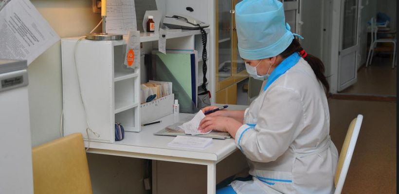 Путин подписал закон об отработках для студентов-медиков