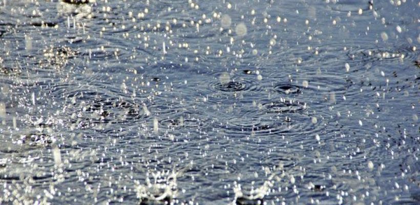 В некоторых районах Якутии ожидается усиление ветра и обильные дожди