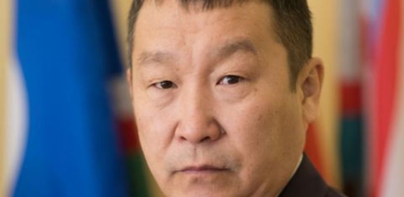 Рабочий день Дмитрия Садовникова начался в мэрии Якутска