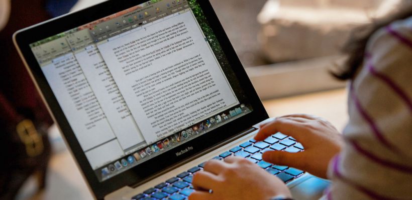 У наемных работников в России вырос уровень стресса и упало настроение