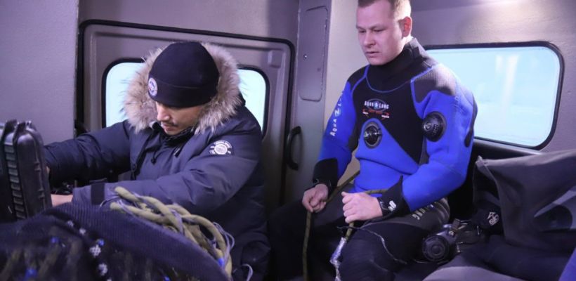 «Никогда не знаешь, что тебя ждет под водой». Водолаз Дмитрий Селин — о поисках утонувших и спусках под воду в минус 40 градусов