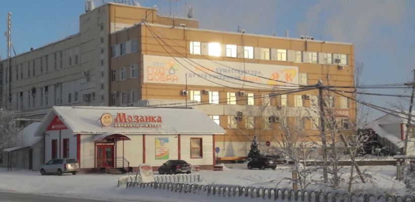 Работницу Якутского хлебокомбината удалось спасти от ампутации пальцев. Ее руку затянуло в тестомес