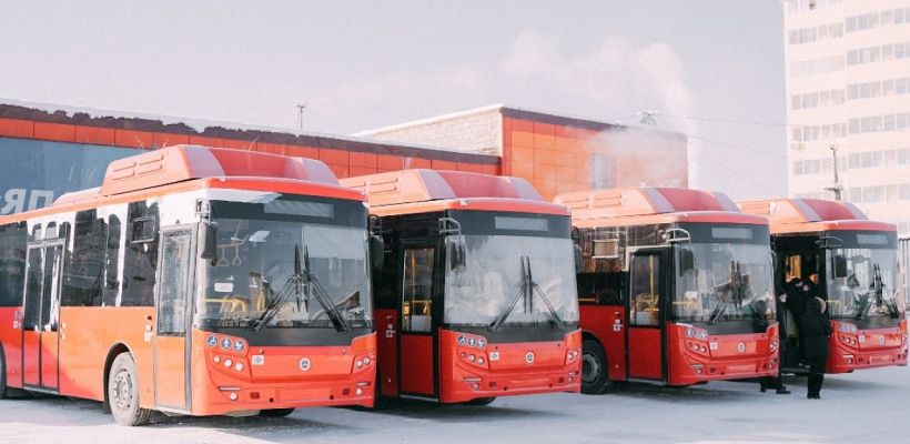 Сбой связи в Якутске: мэрия обзванивает водителей автобусов и просит горожан при себе иметь наличные деньги