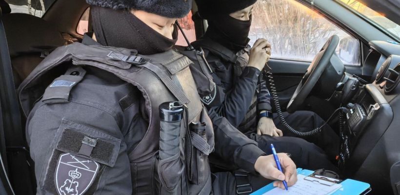 Росгвардейцы в Якутске спасли замерзающего человека