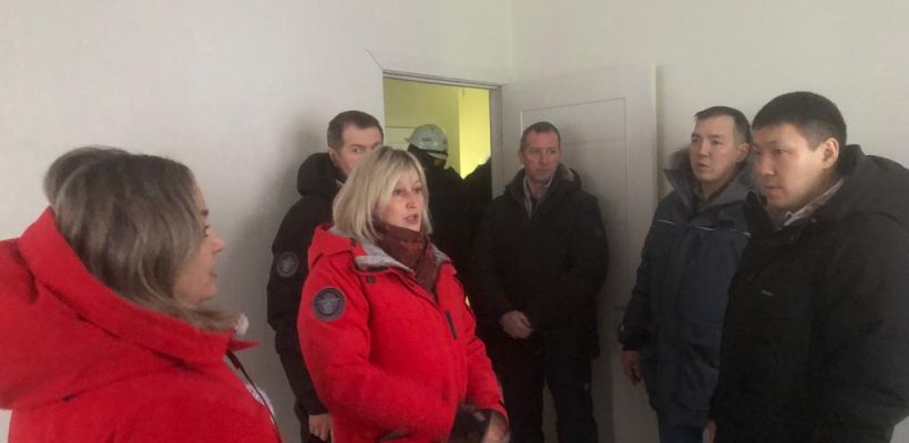 Министр строительства проверил ход работ в микрорайоне Звездный в Якутске