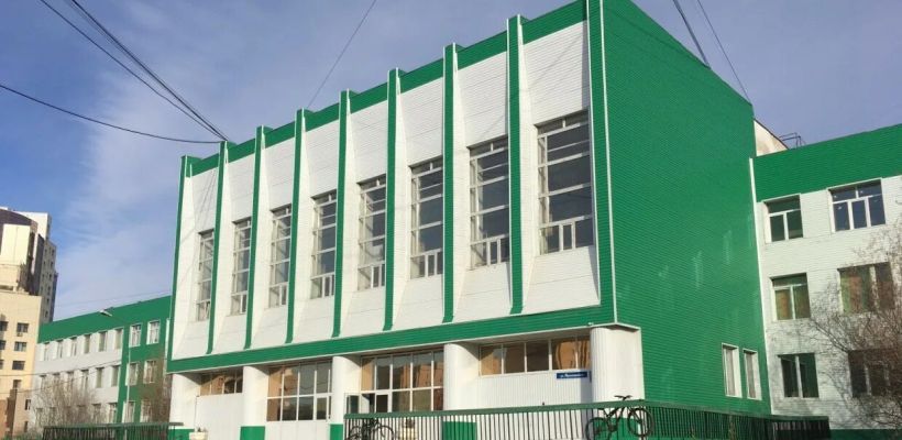 Сотрудники ряда школ и детских садов Якутска возмущены отсутствием аванса за январь