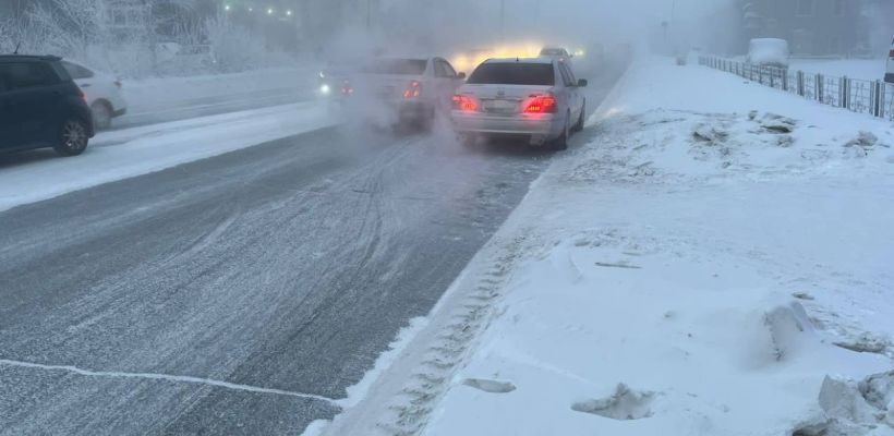 За рулем машины, сбившей пешеходов в Якутске, находился 36-летний мужчина