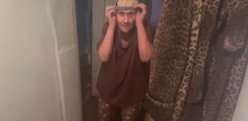 В Якутске бабушка из затопленного дома не желает переезжать к детям в Москву