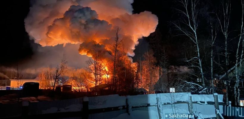 Двое детей погибли в результате пожара в частном доме в Верхневилюйске