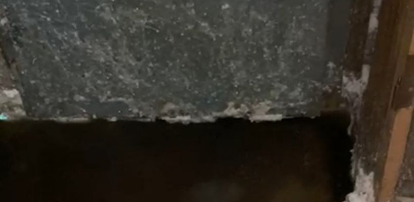 В мэрии Якутска пояснили по поводу уходящей под воду двухэтажки на Лермонтова: будем выявлять причины течи