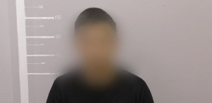 «Был сильно пьян, прошу простить». Мужчина объяснил, почему напал на женщину в центре Якутска (видео)