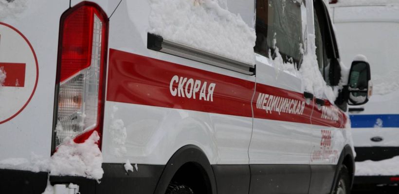 Сорвавшаяся с домкрата машина насмерть придавила мужчину в Таттинском улусе