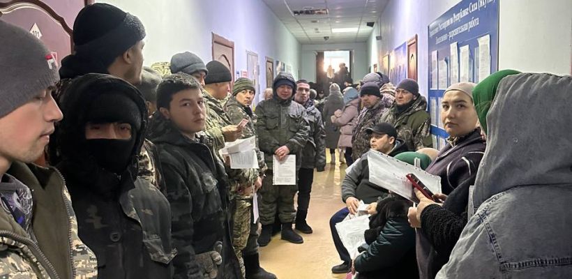 Полиция провела массовые проверки мигрантов в посёлке Нижний Бестях