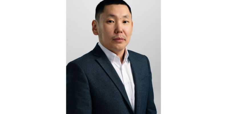 Депутат Гордумы Нюргун Ефремов: «Я добиваюсь, чтобы более 300 молодых семей Якутска получили соцвыплату для покупки жилья»