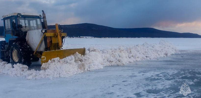 На территории Якутии начинается закрытие ледовых переправ