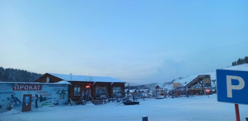 «Карточку закроем». Директор спорткомплекса «Техтюр» заявил, что удалит компанию из 2ГИС из-за негативных комментариев