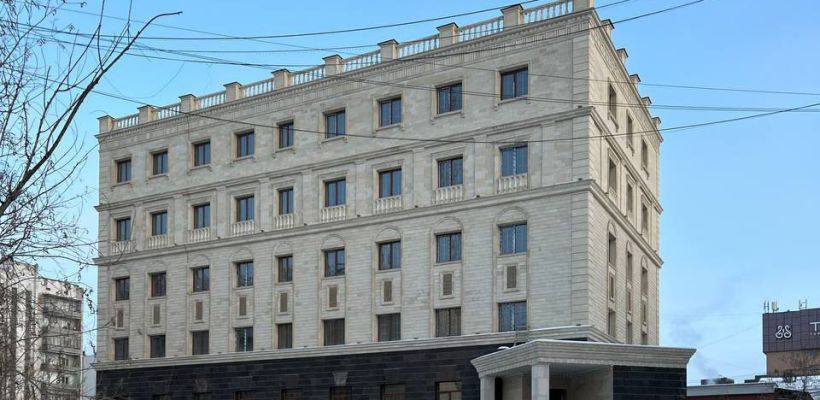 Власти Якутии выкупили самострой в центре Якутска за 248 млн рублей