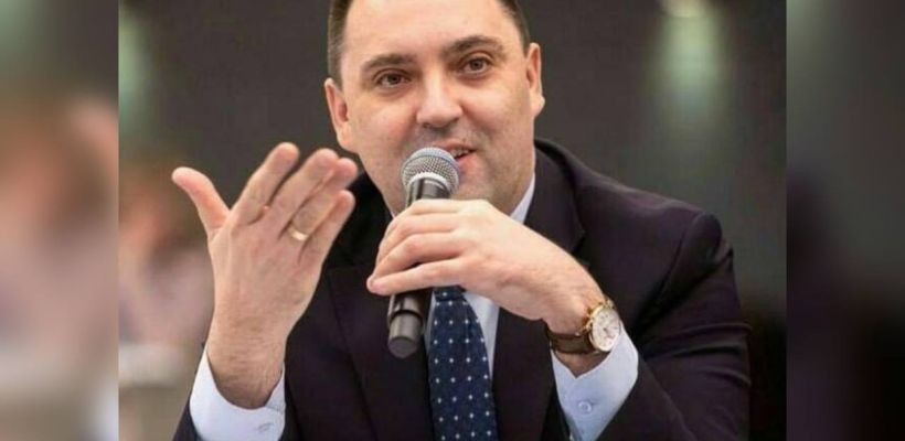 «Люди показывают элементы протеста». Глава Строительного округа связал плохое санитарное состояние 17-го квартала с настроениями его жителей