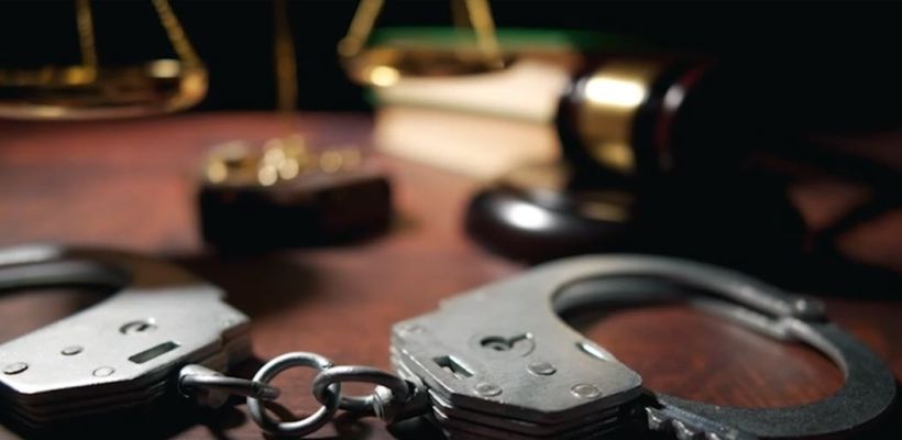 В Нерюнгри к лишению свободы осуждена бывший сотрудник ОГИБДД по обвинению в получении взяток